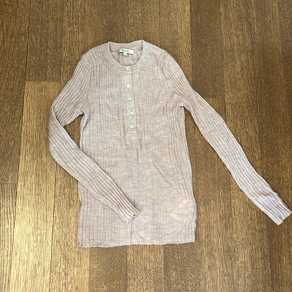 Madewell XS ribbed sweater in excellent condition, brand new